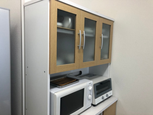 ほぼ新品の食器棚\u003c受け渡し指定済\u003e