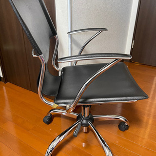 オフィスチェア　椅子　イスの画像