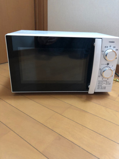 【受け渡し者決定】ツインバード製電子レンジ(美品)