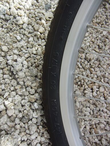 中古折りたたみ自転車（折り畳み前かご付き）売ります(再投稿）