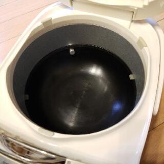 最終値下げです！ZOJIRUSHI  IH 炊飯器5合炊き　中古の画像