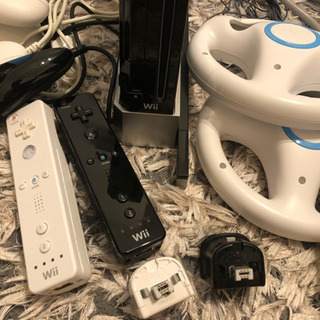 決定済み　Wii 初期型　写真のもの全てセットで2000円