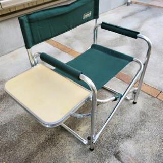Coleman テーブル付きアルミキャプテンチェアの画像