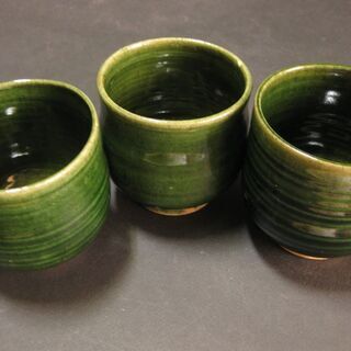 ひろ釜　藤井敬之・作　緑釉徳利×1・緑釉湯呑み×3　新品未使用の画像