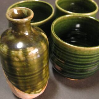 ひろ釜　藤井敬之・作　緑釉徳利×1・緑釉湯呑み×3　新品未使用の画像