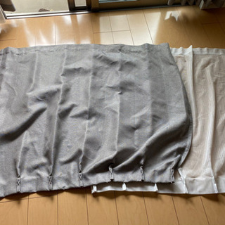 小窓用カーテンとレースカーテン