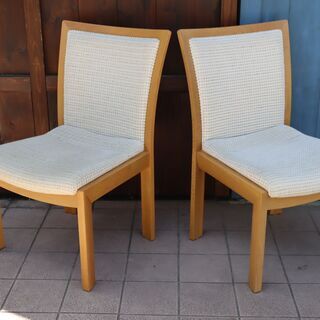 karimoku(カリモク家具)のオーク材を使用したダイニングチェア CU5405