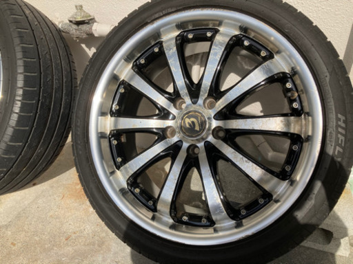アルミホイール　タイヤ　18インチ