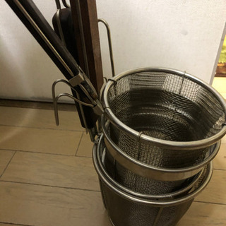 ラーメン湯切り　4つ　400円