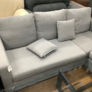 三人がけソファ　オットマン付　ライトグレー使用感有り　布