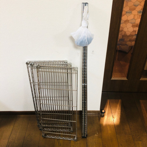 メタルラック　横73cm 奥行き34cm 高さ120cm 棚3段