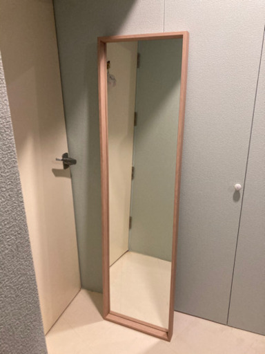 壁掛け鏡　ウォールミラー　IKEA イケア