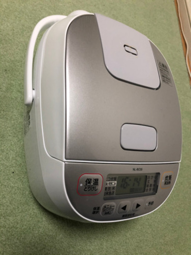 引越しに伴い炊飯器お譲り致します。