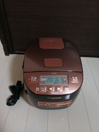 ZOJIRUSHI ３号炊き炊飯器(2019年製)