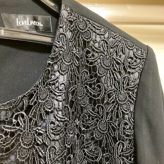 ブラックフォーマル(ブラウスのみ)※未着用です！【無料】15号の画像