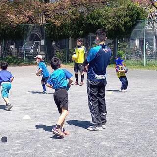 【中大、法政、都立大、帝京大学他】幼児向けサッカー教室の学生コーチ募集
