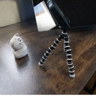 スマホ三脚（くねくね型）の画像