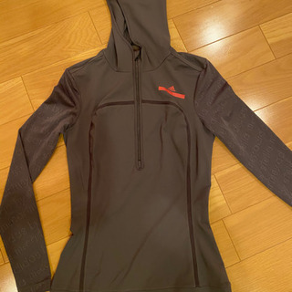 フードパーカー　ステラ