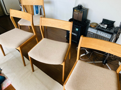 チェア4台【レフアームレス シキファニチャー】