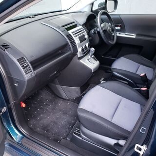 プレマシー20Z　H19　車検4/3　走行52000ｋ　純正ナビ　 両側パワースライド　キセノン　専用17AW 　3列7人乗りの画像