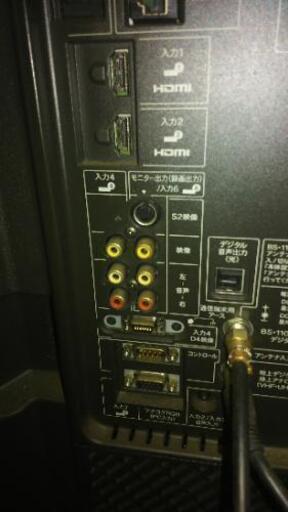 SHARP 52型テレビ