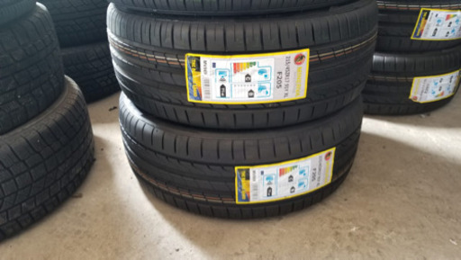 新品215/45/17 タイヤ交換コミコミ