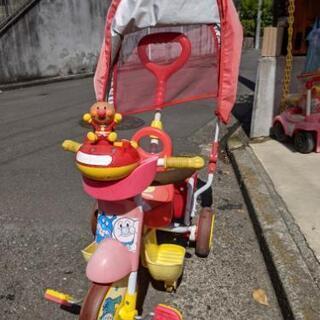アンパンマン 押し棒付き 三輪車