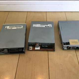 ★中古★内臓フロッピーディスクドライブ　3台の画像