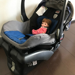 ベース付き　Britax B-SAFE チャイルドシート