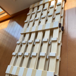 【無料!!】4つ折りすのこベッド差し上げます！の画像