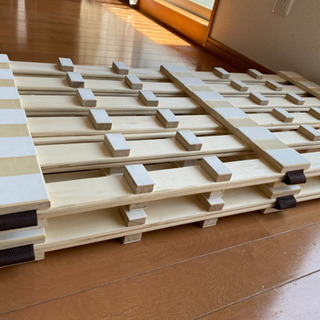 【無料!!】4つ折りすのこベッド差し上げます！の画像