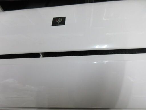 K02263　シャープ　 中古エアコン　主に6畳用　冷房能力 2.2KW ／ 暖房能力　2.5KW