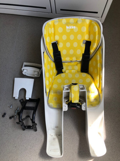 ビッケ　bikke フロントチャイルドシート中古ママチャリ子供乗せ自転車用