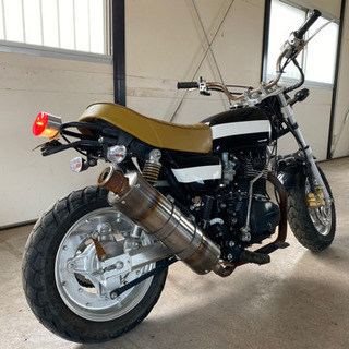 ホンダ　エイプ　車　バイクの画像