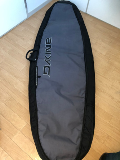 ダカイン　サーフボードハードケース3本入