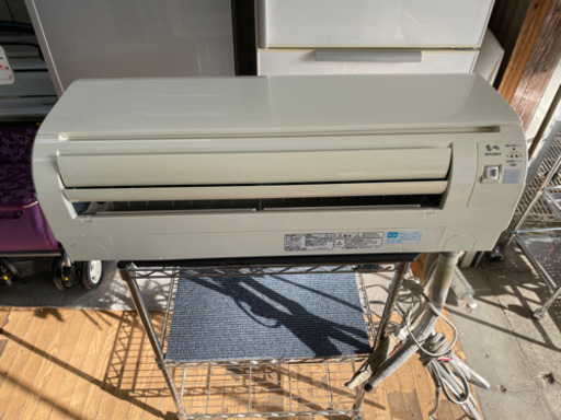 【リサイクルサービス八光　田上店　安心の1か月保証　配達・設置OK】三菱　エアコン MSZ-GM220-W [ムーブアイ・気流・空清（6畳） ピュアホワイト 霧ヶ峰 GMシリーズ]