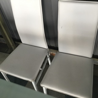 ダイニングテーブル5点セットの画像