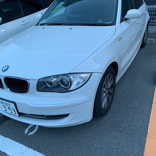 BMW 1シリーズ　116i 今週引き取りの方大幅値下げ　低走行...