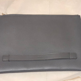 【新品未使用】FURLAクラッチバッグ　レザーの画像