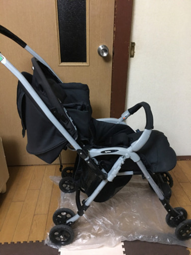 Aprica ベビーカー