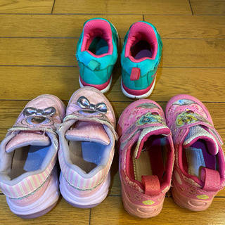 子供靴15センチ　スニーカーの画像