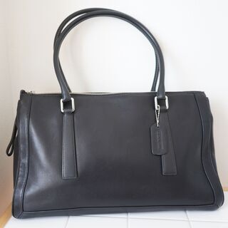 【取引決定】COACH コーチショルダーバッグ（9420 黒レザー）