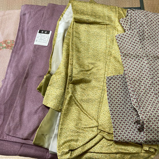着物と帯　多数　秀峰などの未使用品もあります。