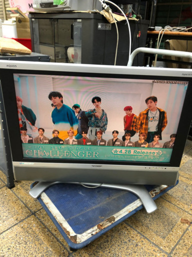 シャープ　液晶テレビ　32インチ　値下げ