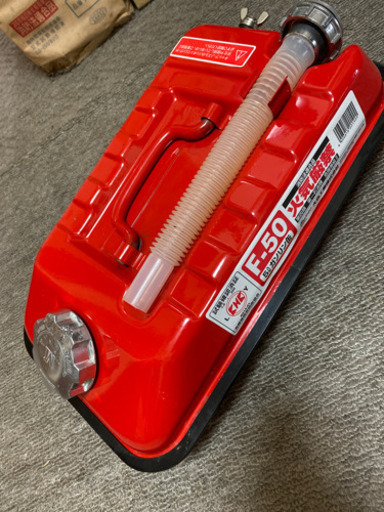 ガソリン携行缶　5リットル　F-50