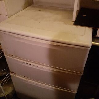 ジャンク品冷凍庫
