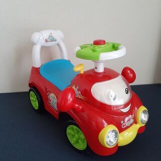 子ども　車　おもちゃ　足けり　乗用　足こぎ　乗れる