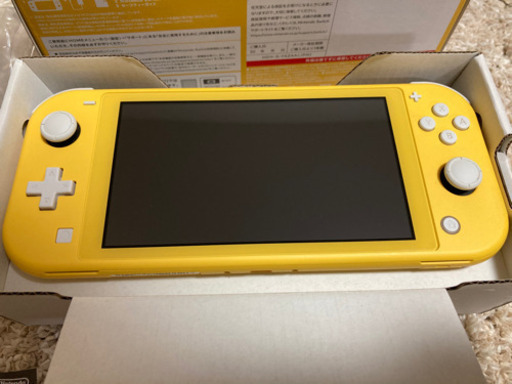 《決まりました》Switchライト イエロー