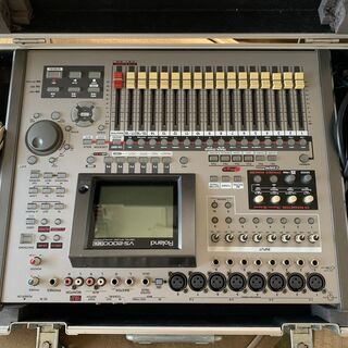（～5/9）【動作品】Roland VS-2000CD 中古MTR（HD増設済み、6エフェクター搭載）＋ 純正ハードケース、長いUSBケーブルおまけの画像