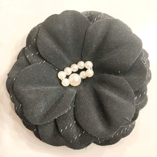 【ネット決済・配送】#7 新品未使用　美品　ハンドメイド　手作り　コサージュ　花　フォーマル　ブローチ　カメリア　上品　パーティー　衣装 Handmade formal corsage broach flower event luxurious Chanel Camilla costume partyの画像